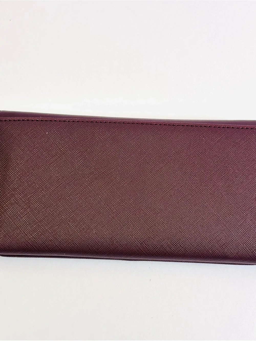 ✨ NWT JOAN VASS “MARCELLA” PLUM WALLET — MSRP $49 ✨